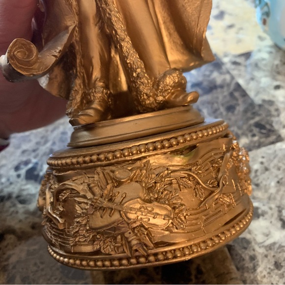 Gold Santa musical figurine Christmas decor - Picture 9 of 12